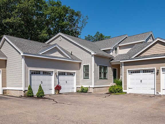 2nd image of 1177 Sagamore Avenue #2