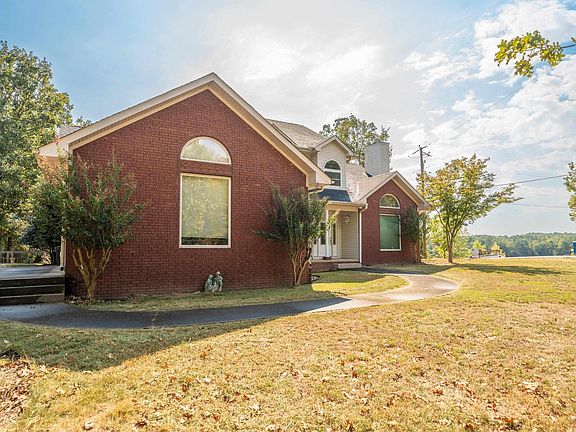2nd image of 100 Penbay Pl