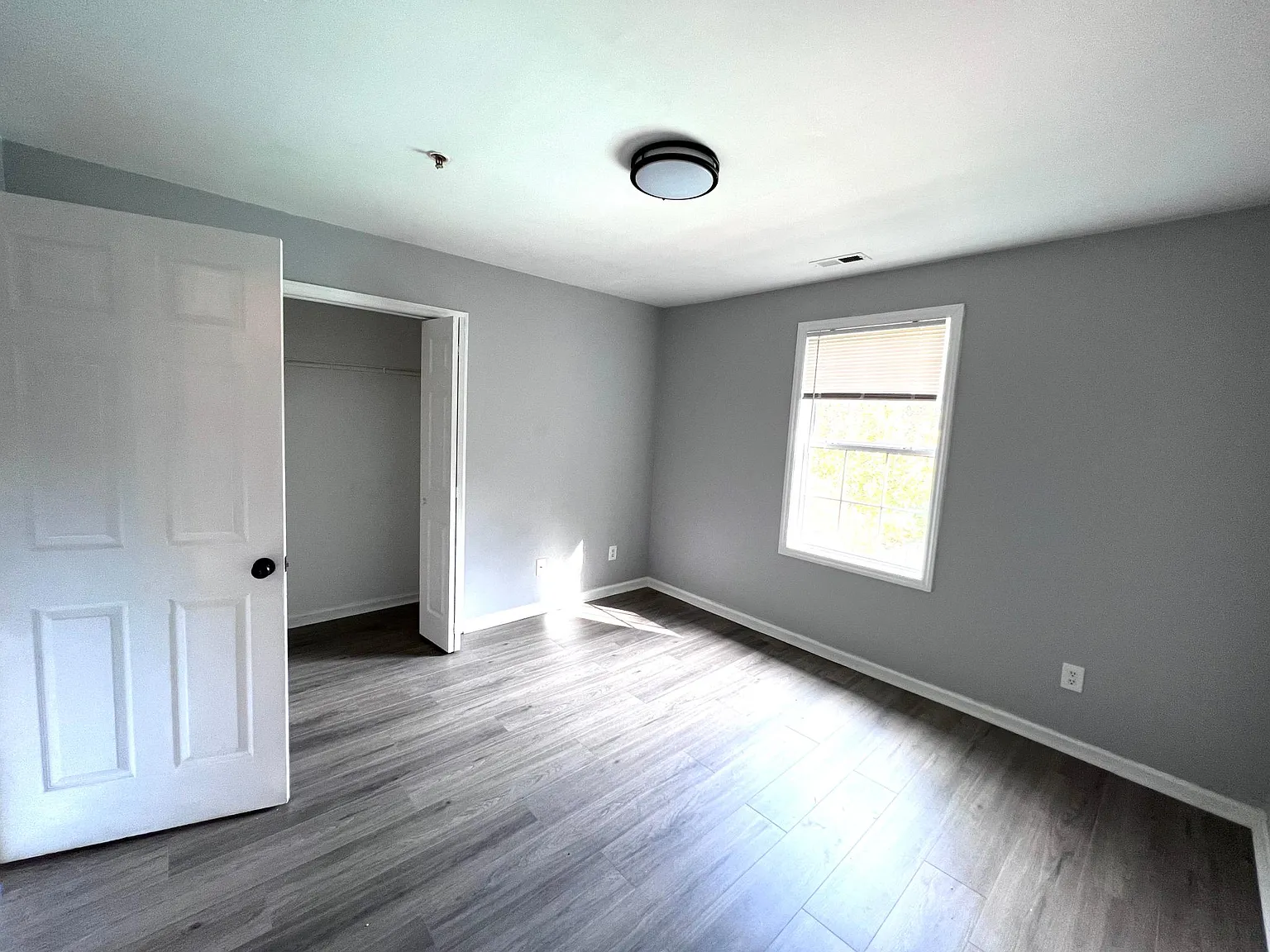 3 bed, 1145 sqft, $1,650 — Photo 4