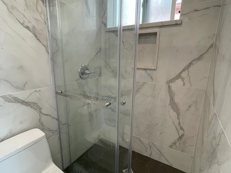 246 Morton Dr #B — Photo 11