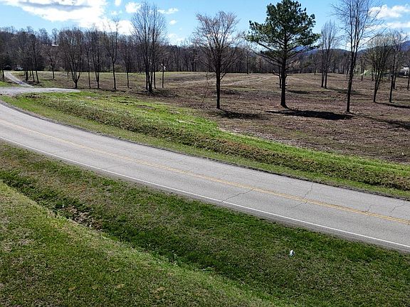 4th image of Stone Mill Rd #4