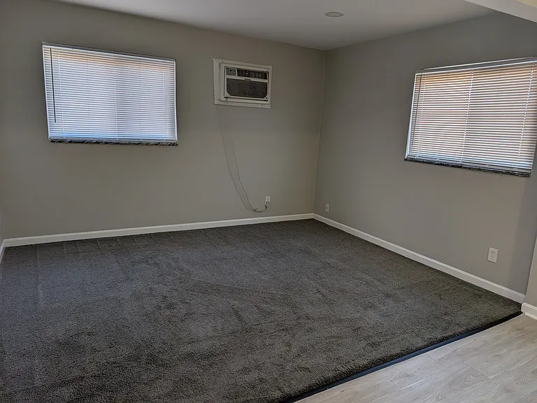 3656 Seabrook Ave — Photo 11