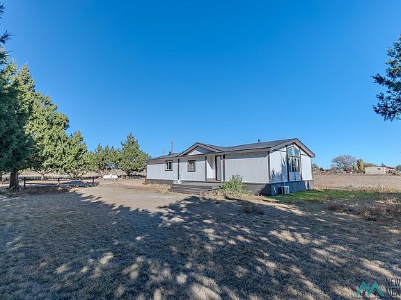 3rd image of 317 Frontier Rd