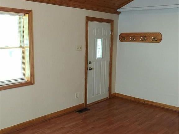 5th image of 5161 Estess Ave