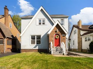 3837 Woodridge Rd, Cleveland Heights, OH 44121