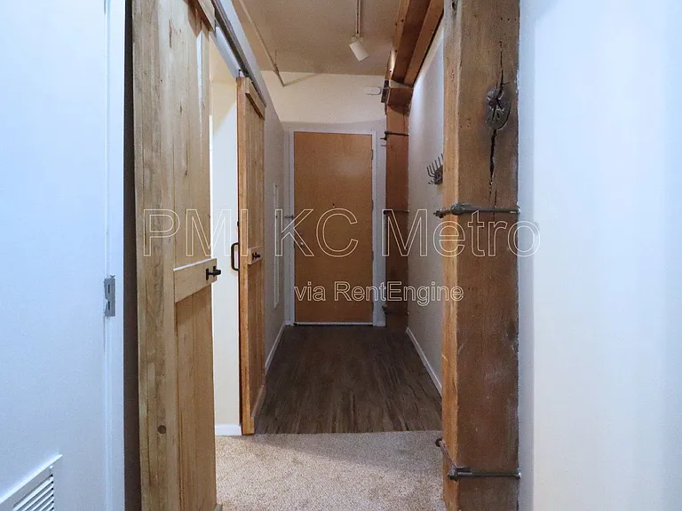 200 Main St #310 — Photo 33