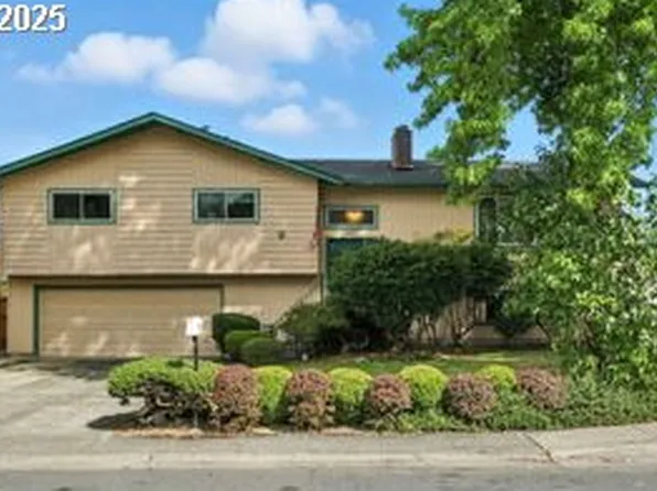 147 Alameda Dr, Kelso, WA 98626