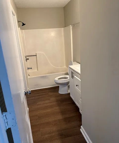 454 8th Ave SE #460 — Photo 5