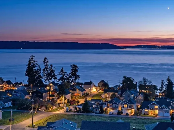 211 Arbor Terrace, Camano Island, WA 98282
