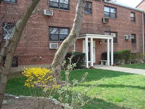2nd image of 8116 156th Ave