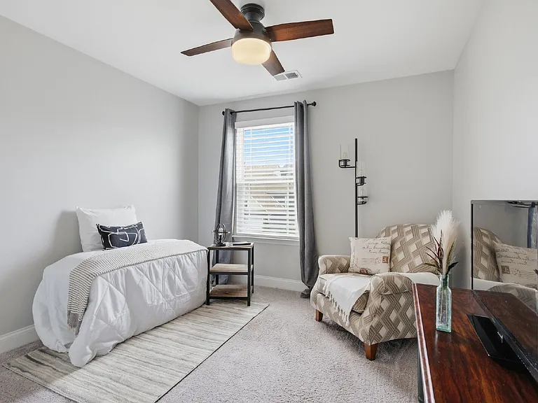 313 Cloverbrook Way — Photo 18