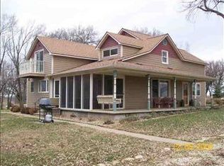 7049 NW 54th St, Topeka, KS 66618