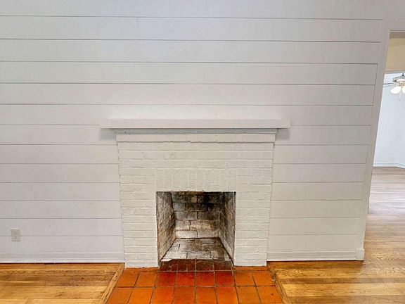 3rd image of 104 Evora St