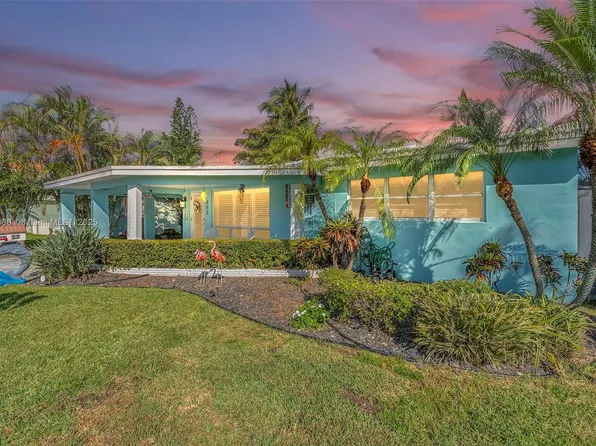 805 SE 14th Dr, Deerfield Beach, FL 33441