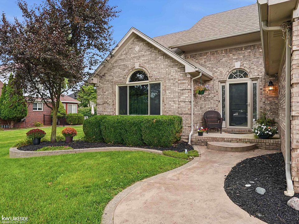 50494 Commons Dr, photo 8