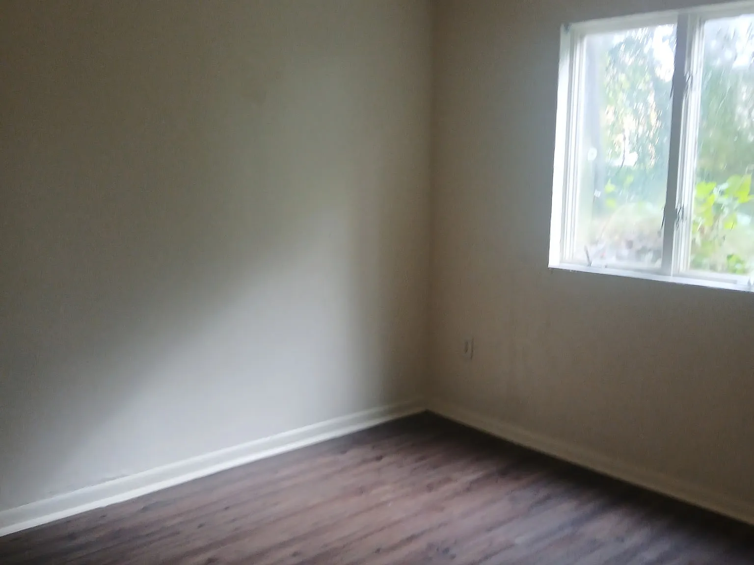 4805 Glenway Ave — Photo 4