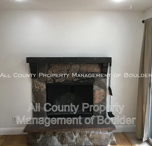 6525 Kalua Rd #101 — Photo 12