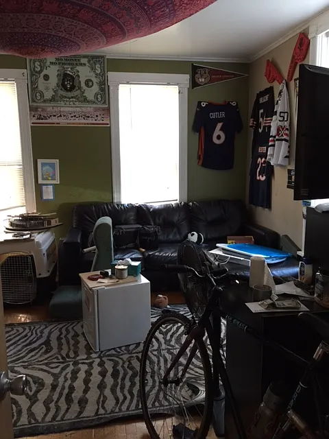 8 bed, $4,800 — Photo 2