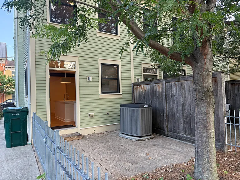 1608 Cooper St — Photo 20