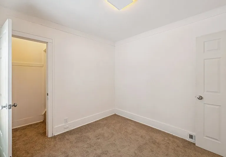 7350 Globe St — Photo 17