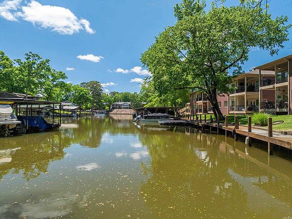 4th image of 1133 Airport Rd APT A3