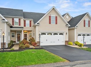 5448 Lantern Hill Ext, Pittsburgh, PA 15236