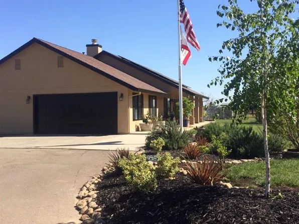 23390 N Graham Rd, Acampo, CA 95220