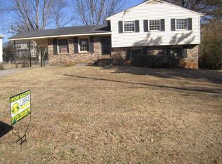 5184 Roses Of Picardy, Atlanta, GA 30349