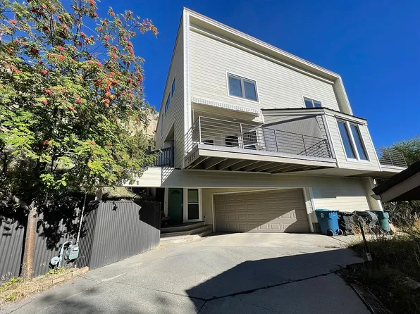 3339 38th St W, Billings, MT 59102