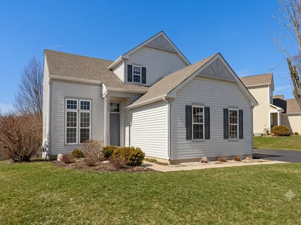 2119 Serenity Ln, Woodstock, IL 60098