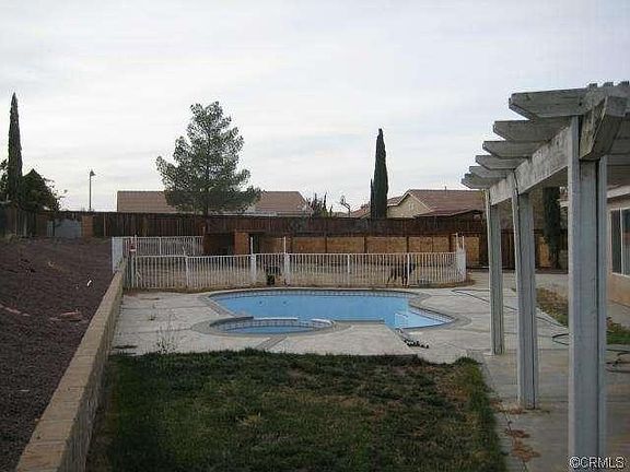 3rd image of 12729 Heron Ct