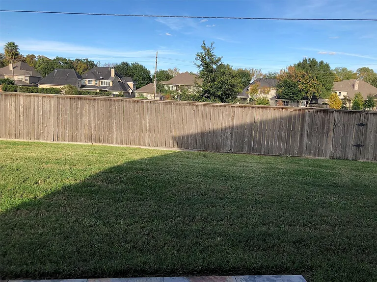 1602 Candleston Ln — Photo 10