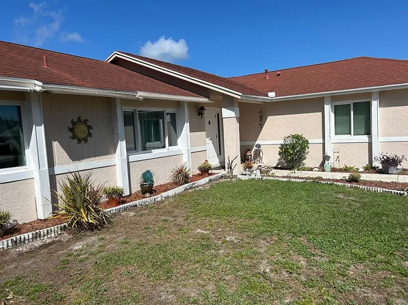 1132 SE Clifton Ln, Port Saint Lucie, FL 34983