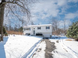 38 Robinhood Rd, Danbury, CT 06811