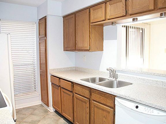 2nd image of 8299 Cambridge St APT 1505