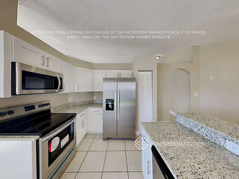 8103 SW 157th Pl — Photo 8