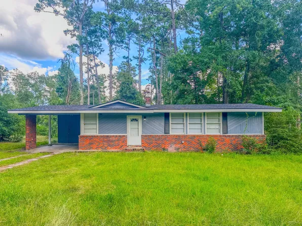 1013 Hillside Dr, Valdosta, GA 31601