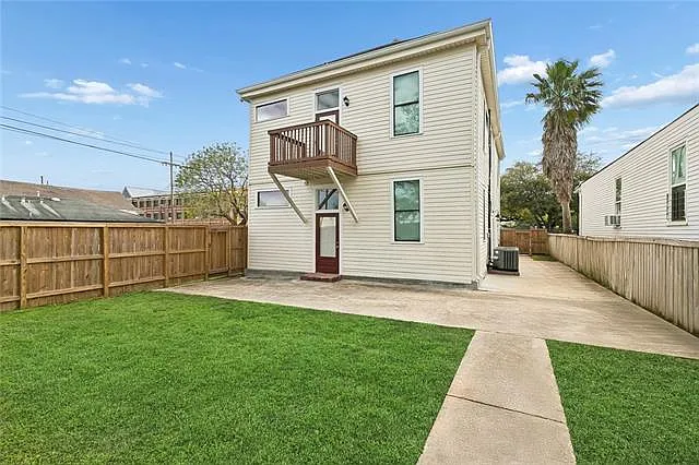 432 Delery St — Photo 12