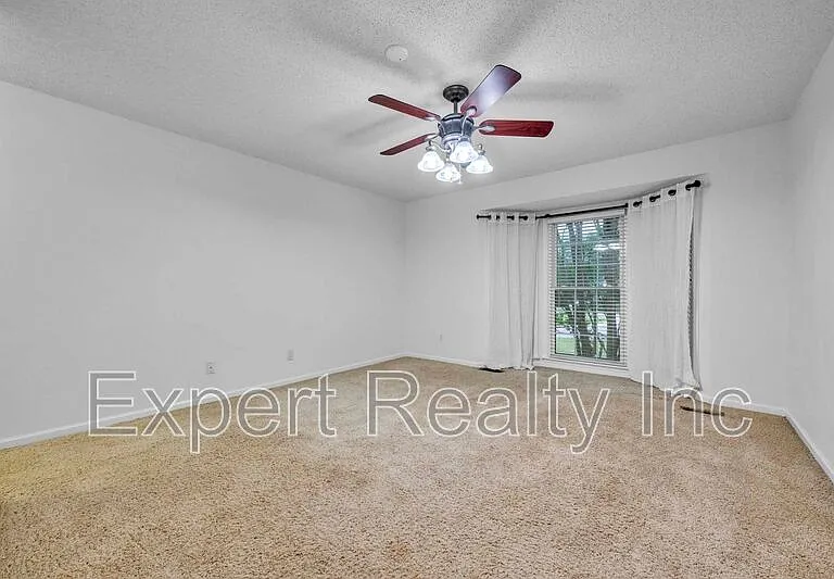 5501 Heath Row Dr — Photo 9