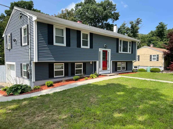 2 Bradford Street, Derry, NH 03038