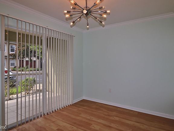 3rd image of 10075 N Gate Pkwy #1809