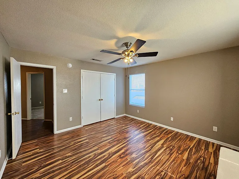 4207 Indigo Dr — Photo 21