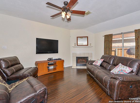 4th image of 6246 Parkland Oaks Dr