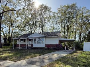 50 Ferndale Ct, Runnemede, NJ 08078