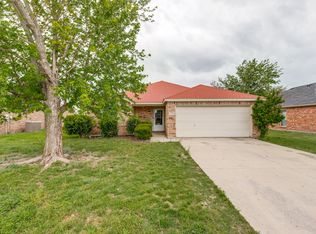 311 Charleston Dr, Anna, TX 75409