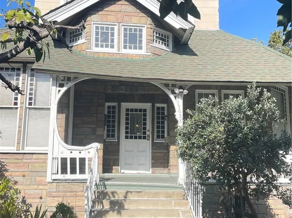 1033 W 30th St, Los Angeles, CA 90007
