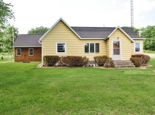 W6418 Military Rd, Dalton, WI 53926