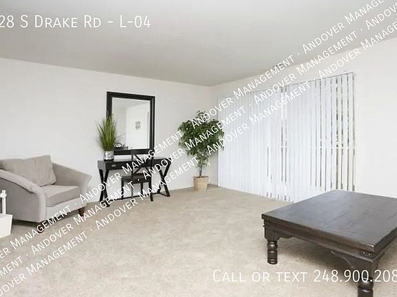4th image of 328 S Drake Rd #L-04