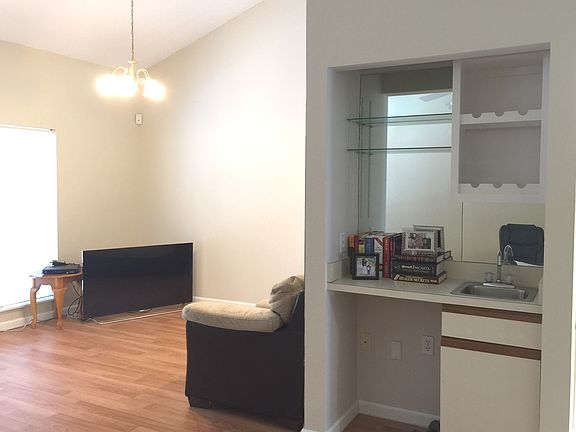 Wet Bar in Great Room