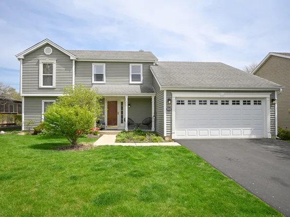 1N215 Tamarack Dr, Winfield, IL 60190